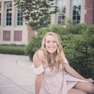 Meet your Posher, Katie